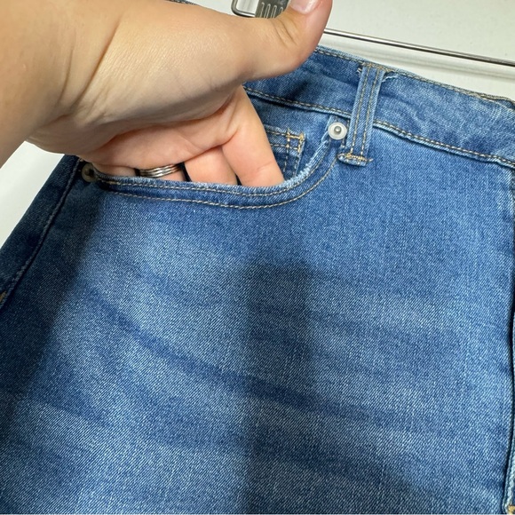 No Boundaries Cuffed Denim Shorts Juniors Size 15 - Picture 5 of 6